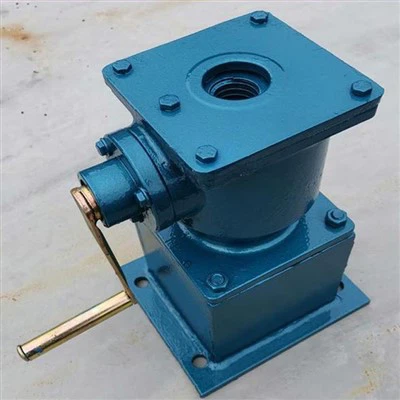 رافعة بوابة لولبية QL